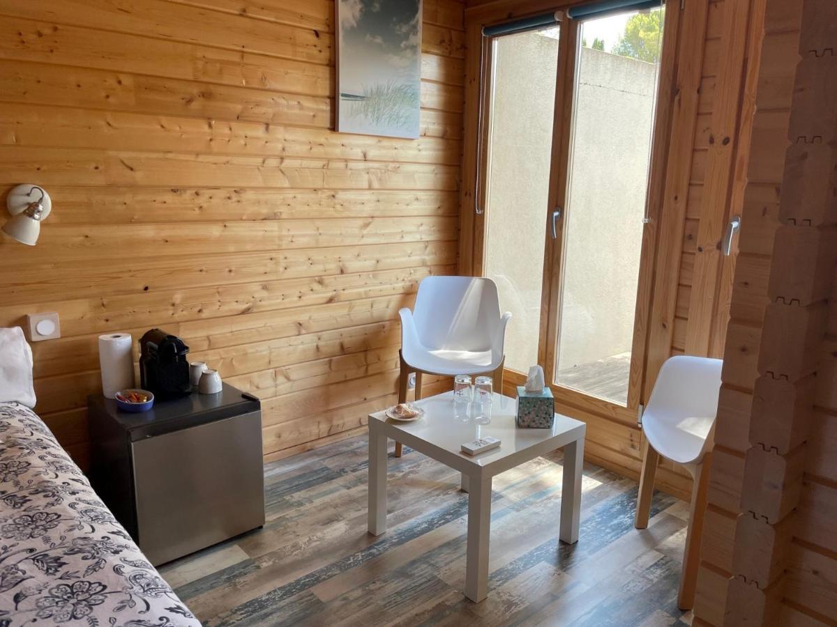 Chalet De La Source Роньяк Экстерьер фото